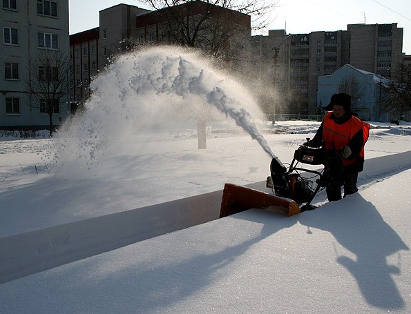 Уборка снега, машина для уборки снега – изобретение семиклассников.